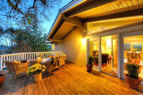 100 Bryan Dr, Novato, CA 94945 photo 3