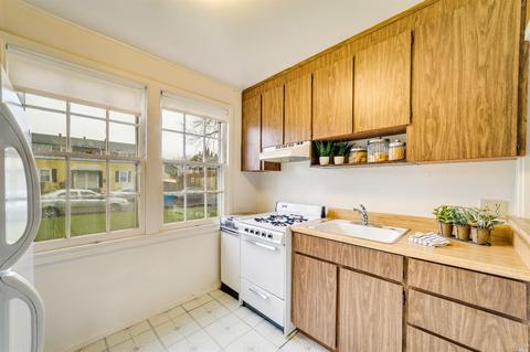 65 Baldwin St, Vallejo, CA 94590 photo 7