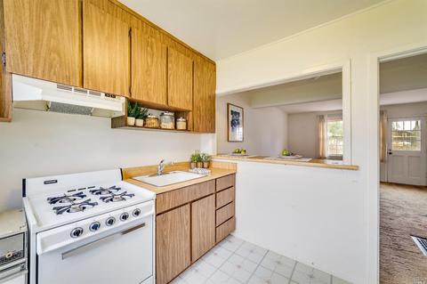 65 Baldwin St, Vallejo, CA 94590 photo 8