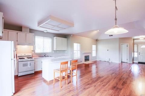 1859 Wright St, Santa Rosa, CA 95404 photo 7