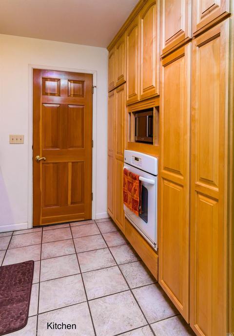 601 Chablis Ct, Ukiah, CA 95482 photo 6