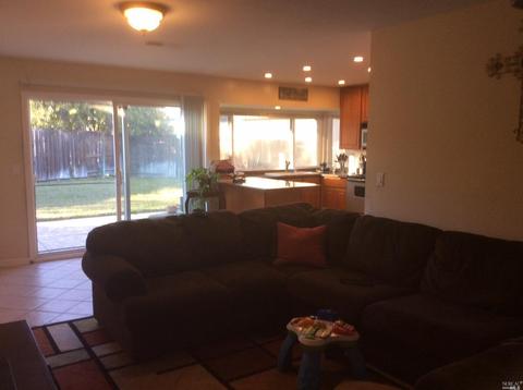 2355 Currier Pl, Fairfield, CA 94533 photo 9