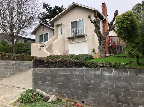210 Scenic Dr, Vallejo, CA 94591 photo 2