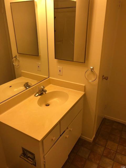 210 Kathy Ellen Dr, Vallejo, CA 94591 photo 17