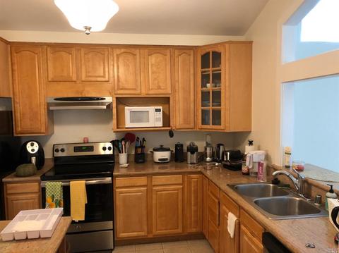 210 Kathy Ellen Dr, Vallejo, CA 94591 photo 4