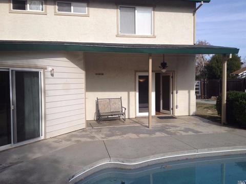 645 Berkshire Dr, Dixon, CA 95620 photo 3