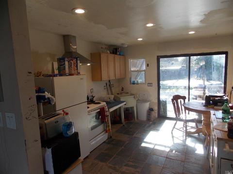20 Alter St, Cloverdale, CA 95425 photo 5