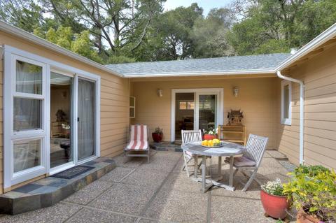 73 Gregory Dr, Fairfax, CA 94930 photo 3