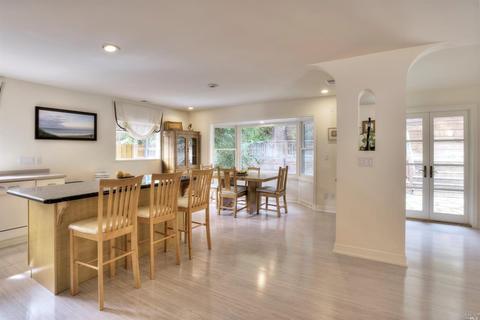 73 Gregory Dr, Fairfax, CA 94930 photo 6