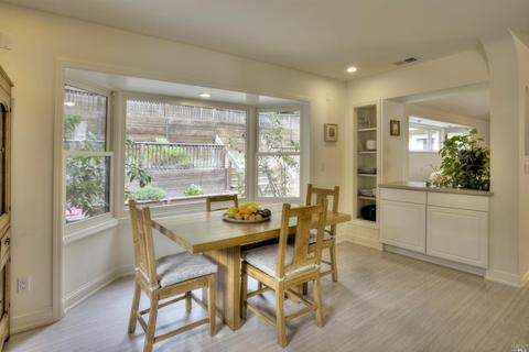 73 Gregory Dr, Fairfax, CA 94930 photo 10