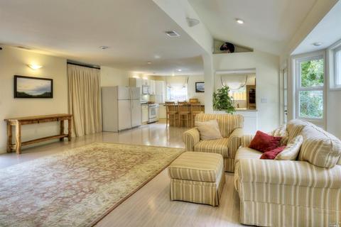 73 Gregory Dr, Fairfax, CA 94930 photo 7
