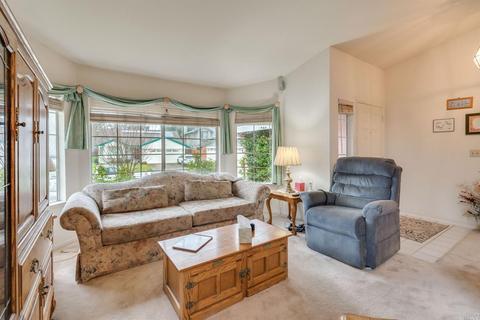6450 Billington Ct, Windsor, CA 95492 photo 13