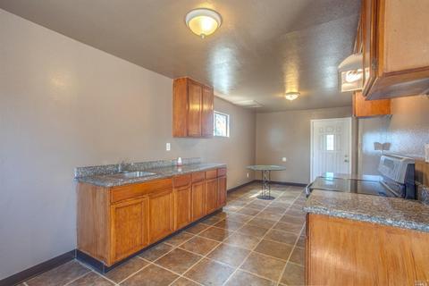 153 Jordan St, Vallejo, CA 94591 photo 8
