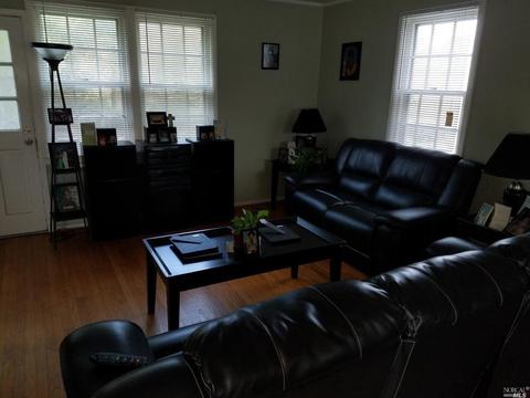 62 Parrott St, Vallejo, CA 94590 photo 4