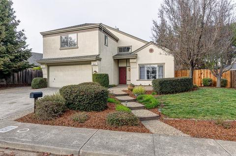 741 Rose Dr, Benicia, CA 94510 photo 2