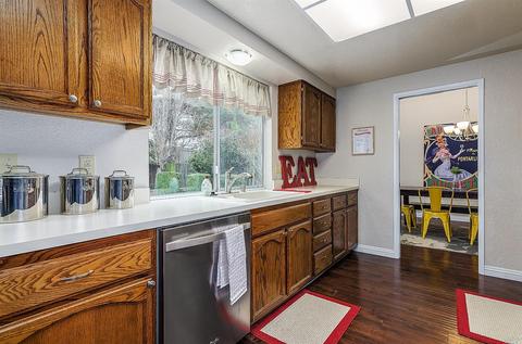 741 Rose Dr, Benicia, CA 94510 photo 8