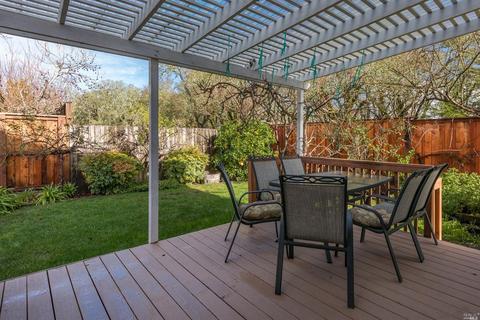 9580 Wellington Cir, Windsor, CA 95492 photo 11