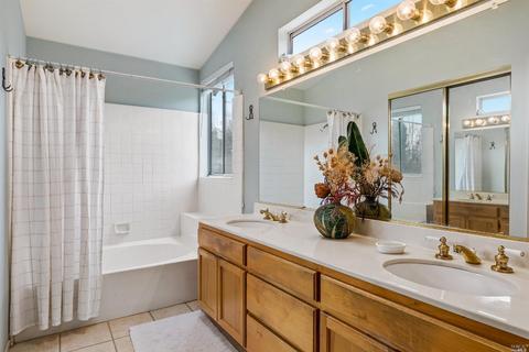 9580 Wellington Cir, Windsor, CA 95492 photo 24