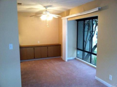 165 Oddstad Dr #28, Vallejo, CA 94589 photo 4