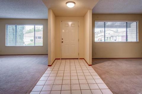 977 Suffolk Way, Fairfield, CA 94533 photo 4