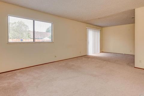 977 Suffolk Way, Fairfield, CA 94533 photo 17