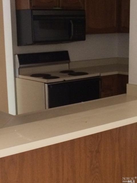 165 Oddstad Dr #75, Vallejo, CA 94589 photo 7