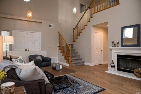 970 Sandhurst Dr, Vallejo, CA 94591 photo 2