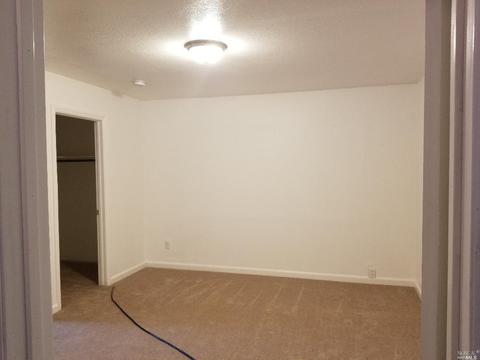 942 Grant St, Vallejo, CA 94590 photo 6
