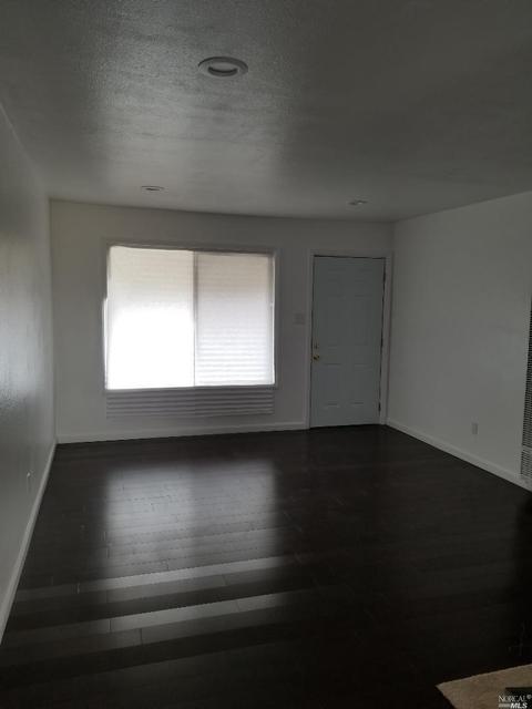 942 Grant St, Vallejo, CA 94590 photo 3