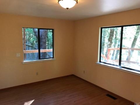 2360 Otter Ln, Willits, CA 95490 photo 4