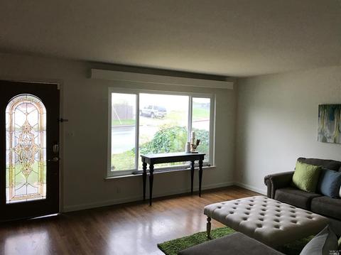 1120 Sereno Dr, Vallejo, CA 94589 photo 1