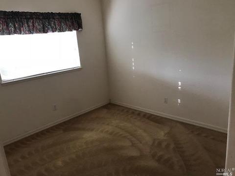 1327 Legend Cir, Vallejo, CA 94591 photo 11