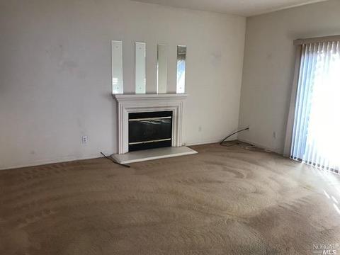 1327 Legend Cir, Vallejo, CA 94591 photo 9