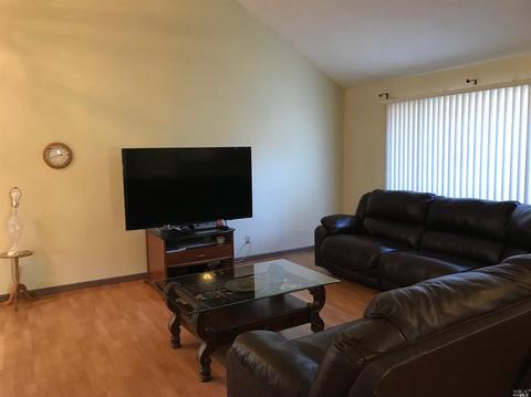 123 Limestone Dr, Vallejo, CA 94589 photo 4