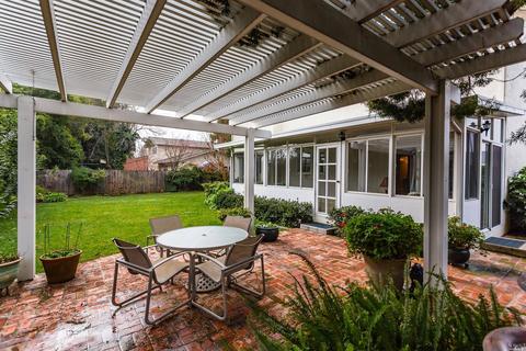 321 Edgewood Dr, Vacaville, CA 95688 photo 37