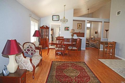 2769 Bay Tree Dr, Fairfield, CA 94533 photo 4