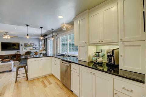 625 Fruitvale Rd, Vacaville, CA 95688 photo 9
