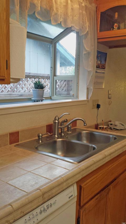 116 Greenbrook Ct, Windsor, CA 95492 photo 6