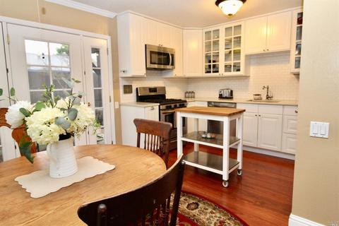 8372 Lakewood Ave, Cotati, CA 94931 photo 6