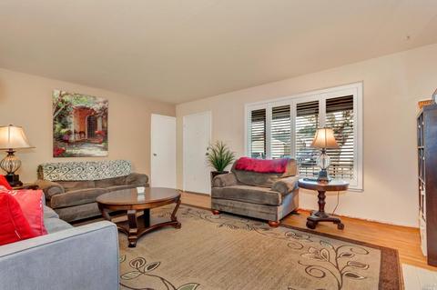 121 Patrick Ct, Vallejo, CA 94591 photo 4