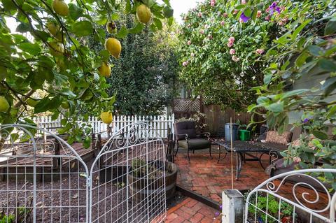 233 Nevada Ave, Richmond, CA 94801 photo 12