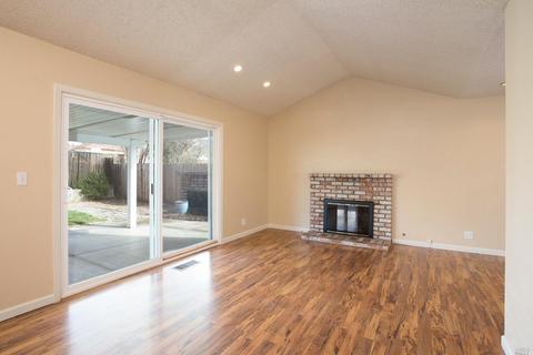 776 Ash Ct, Fairfield, CA 94533 photo 9