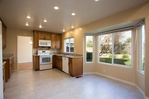 776 Ash Ct, Fairfield, CA 94533 photo 6