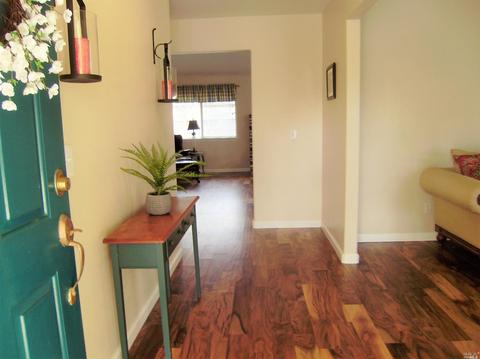 349 Wilson Ln, Windsor, CA 95492 photo 5