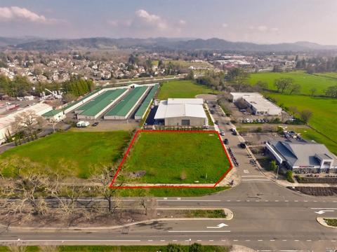700 American Way, Windsor, CA 95492 photo 1