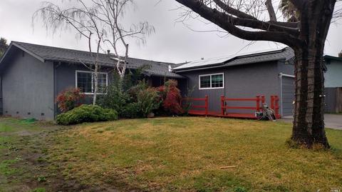 241 Serrano Dr, Fairfield, CA 94533 photo 17