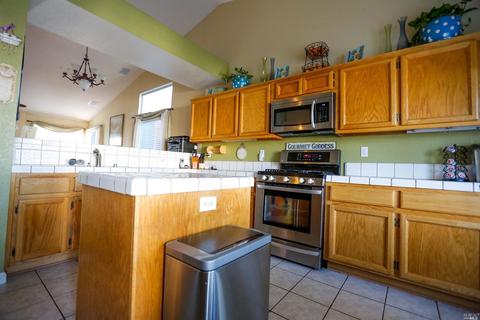 655 Woodard Way, Dixon, CA 95620 photo 7