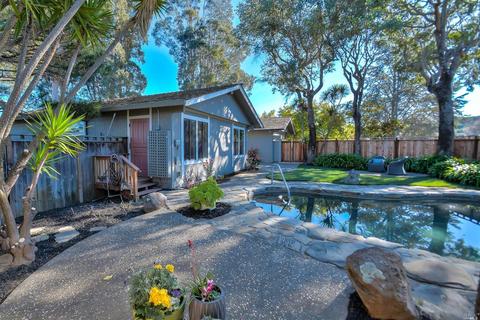 307 Cape Ct, Mill Valley, CA 94941 photo 3