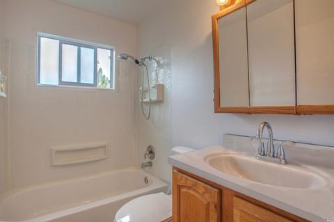 631 Mark Ave, Vallejo, CA 94589 photo 15