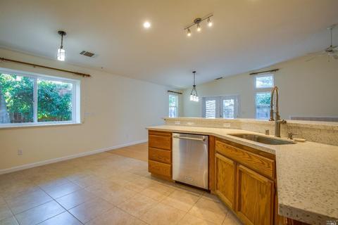1475 Austin Dr, Dixon, CA 95620 photo 11